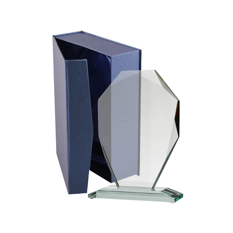 TROFEUM SZKLANE G007 W ETUI